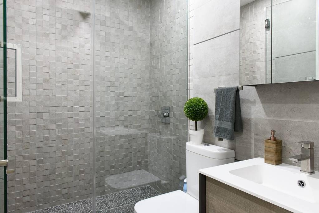 75-2b Prime Upper East Brand New 1br W D Elev Appartamento New York